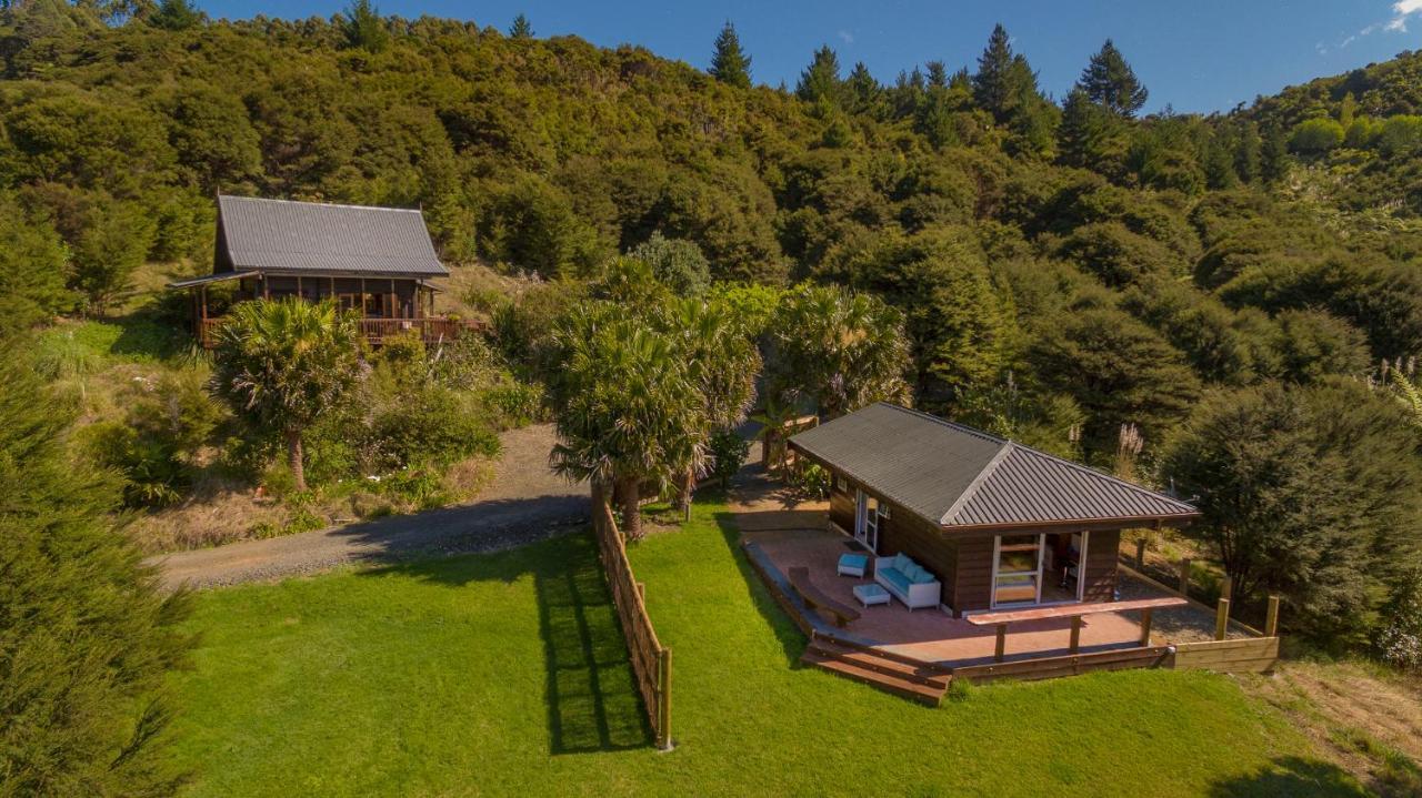 Kuaotunu Chalets מראה חיצוני תמונה